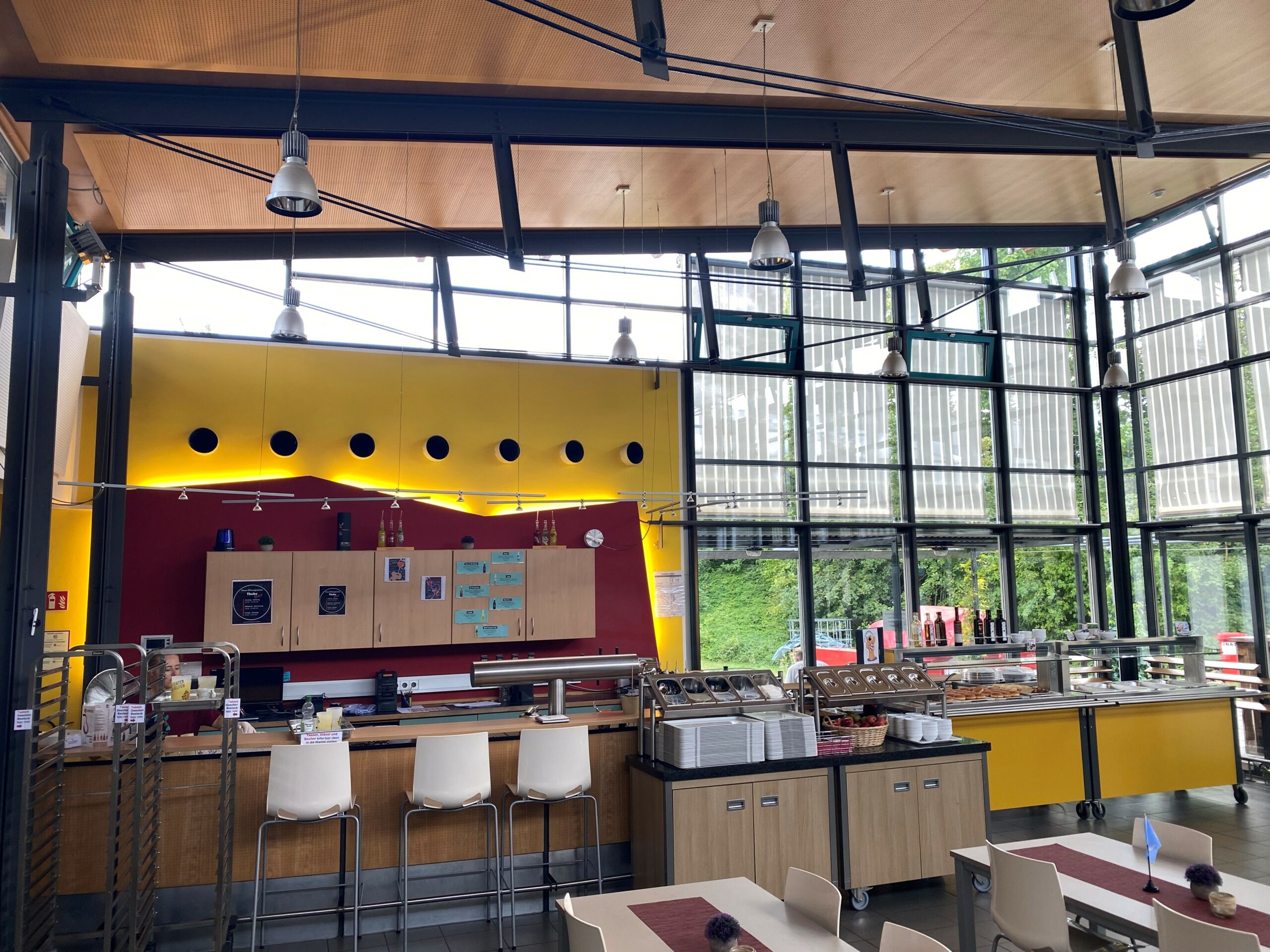 TCRH Training Center Retten und Helfen Mosbach Casino mit Bar